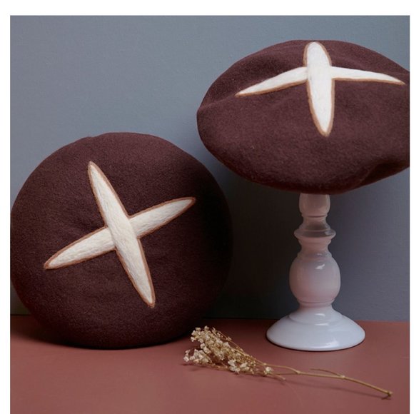 Designer Painter Hat | 100% Handmade Wool Felt - Picture 7 of 7